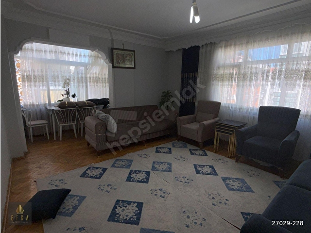 Bahçelievler Zaferde Satılık 3+1 Daire 125 m² Yatırım Fırsatı!