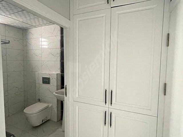 SARRAF YAPIDAN 2+1 GENİŞ DEKORLU METROBÜSE 5 DK DAİRE!!!!! - Görsel 25
