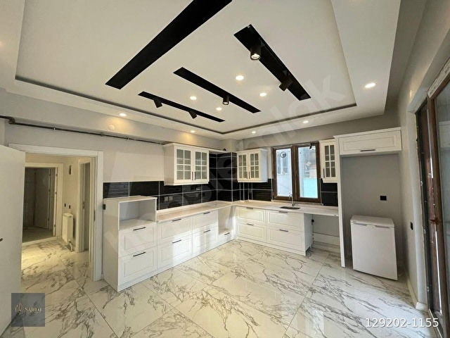 SARRAF YAPIDAN 2+1 GENİŞ DEKORLU METROBÜSE 5 DK DAİRE!!!!! - Görsel 11