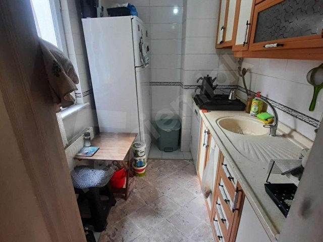 Yenibosnada zafer mahallesinde satılık daire ara kat 2+1 metrobüse yakın - Görsel 22