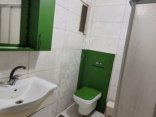 Helinden Kazancı Yokuşunda Kullanışlı Yüksek Tavanlı Bahçe Katı - Görsel 15