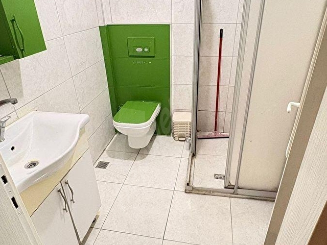 Helinden Kazancı Yokuşunda Kullanışlı Yüksek Tavanlı Bahçe Katı - Görsel 17