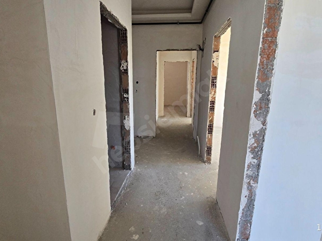 Şehir Manzaralı Güney-Kuzey-Batı 3 Cepheli Ara Kat Sıfır Daire - Görsel 16
