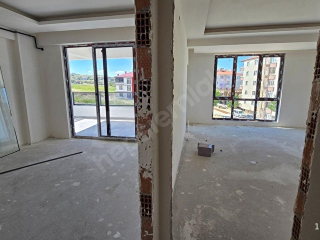 Şehir Manzaralı Güney-Kuzey-Batı 3 Cepheli Ara Kat Sıfır Daire - Görsel 19