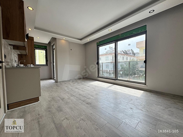 TOPCUDAN_YENİEMEKTE ARAKAT LÜKS 2+1 SATILIK DAİRE - Görsel 3