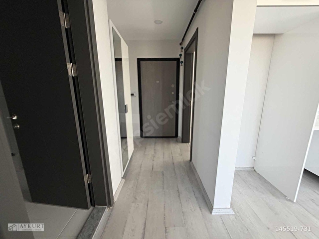 SEFERİHİSAR GÖZSÜZLER CADDESİNDE BAHÇE KATI 2+1 DAİRE! - Görsel 22