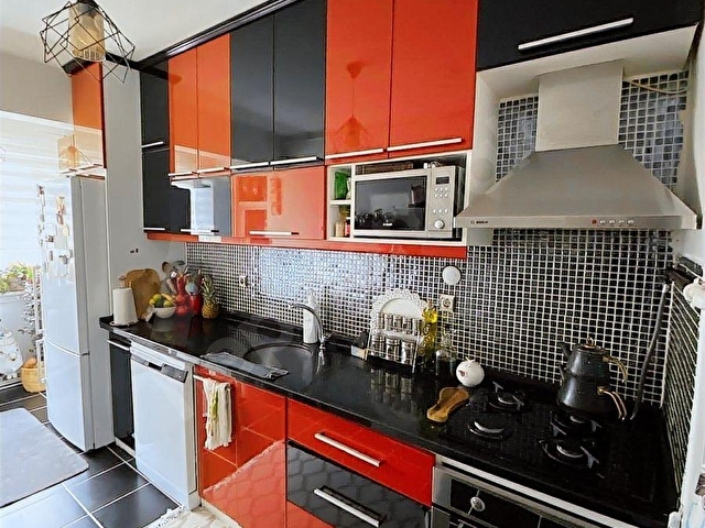 BİZİM EMLAKTAN SALI PAZARI YÜRÜYÜŞ YOLUNDA BAKIMLI 3+1 DAİRE - Görsel 14