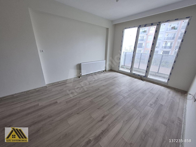 GÜMÜŞ TOWERS 1+1 50M2 ARAKAT - GÜVENLİKLİ -HAVUZLU- HAVUZ CEPHE - Görsel 8