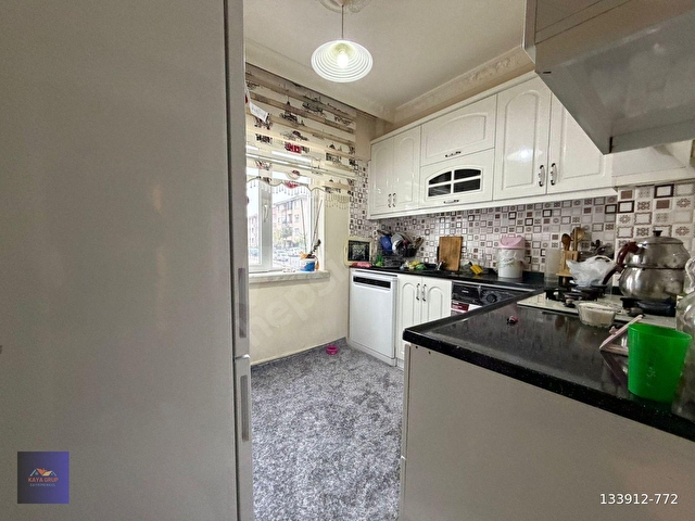 KAYADAN CADDE DİBİ 1.KAT ÇİFT BALKON ACİL SATILIK 3+1 DAİRE !! - Görsel 14