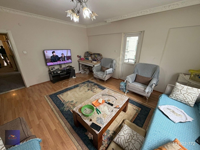 KAYADAN CADDE DİBİ 1.KAT ÇİFT BALKON ACİL SATILIK 3+1 DAİRE !! - Görsel 7