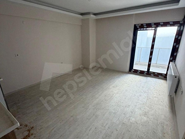 SEYREK ANA CADDEDE KİRALIK 1+1 DAİRE - Görsel 6