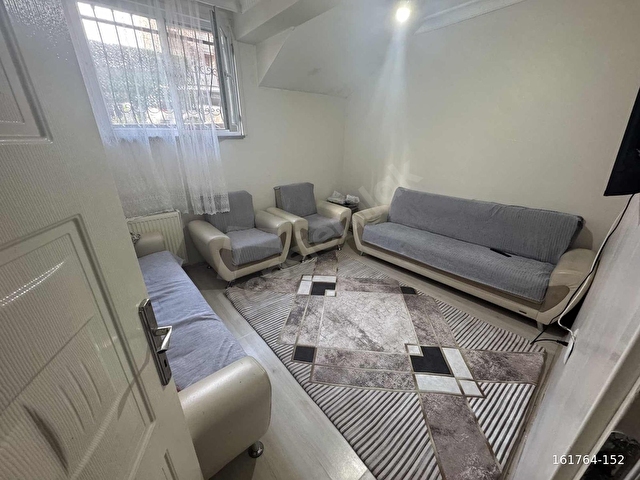 MEHMET AKİFTE SATILIK 2+1 TEK DAİRE ÜZERİ BAHÇELİ YENİ DAİRE - Görsel 4