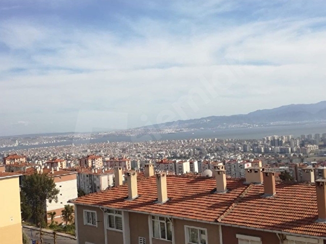 Sahibinden deniz ve şehir manzaralı 2+1 daire