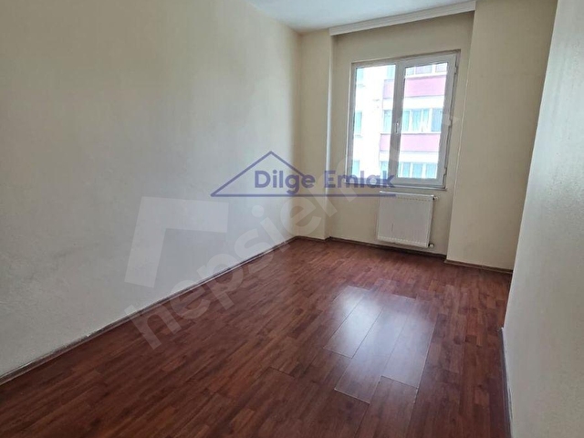Bostancı Metroya Yakın 2+1 Balkonlu Kiralık Daire - Görsel 15