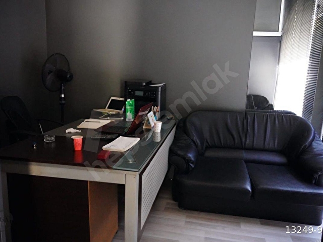Tunalı Hilmi Caddesinde 7m Vitrinli Otoparklı Dükkan - Görsel 8