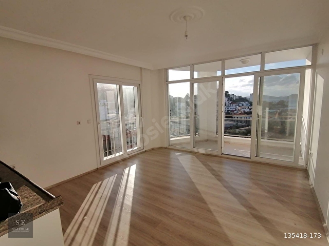 GÜLLÜK MERKEZDE DENİZ MANZARALI 1+1 KİRALIK DAİRE - Görsel 7