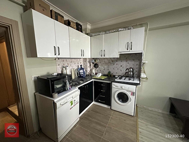 MÜGE GAYRİMENKULDEN KUMBAĞ MERKEZDE DOĞALGAZLI KOMBİLİ GENİŞ 2+1