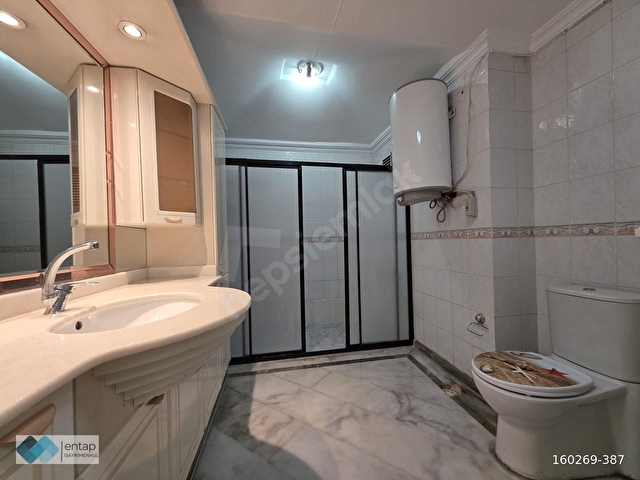 ENTAP TAN SARIGÜLLÜKÜN GÖBEĞİNDE 4+1 KİRALIK LÜKS DAİRE! - Görsel 18