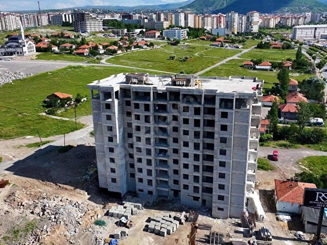 HULUSİAKAR BULVARI ÜZERİNDE 2,5+1 LÜKS YAPILI SATILIK DAİRE - Görsel 9
