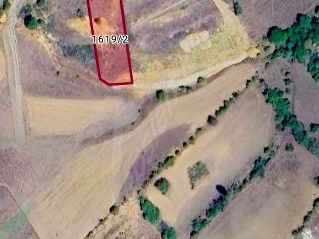 MERKEZ EMLAKTAN SATILIK 920 m2 ARSA