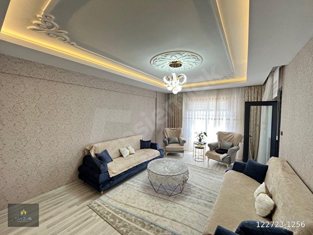 ŞAHİNBEY - GEYLANİDE YEŞİL VADİ MANZARALI 2.5+1 ULTRA LÜKS DAİRE - Görsel 2