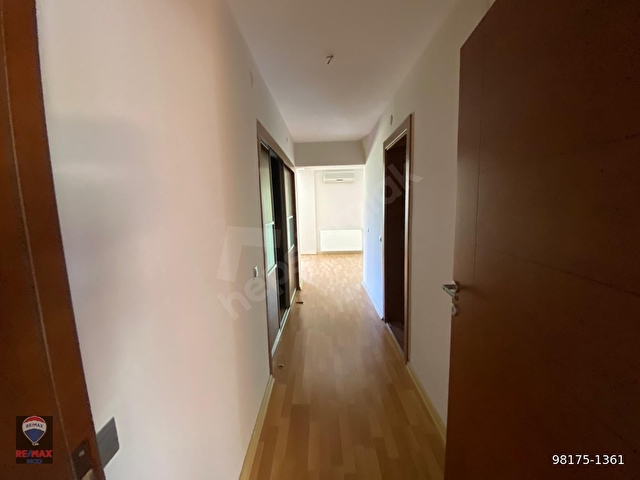 1000 m² ARSADA 7+1 LÜKS MÜSTAKİL VİLLA REMAX MOD GÜVENCESİYLE - Görsel 12