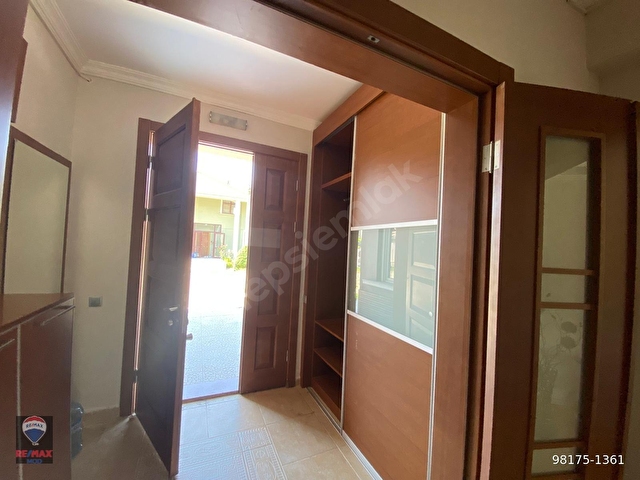 1000 m² ARSADA 7+1 LÜKS MÜSTAKİL VİLLA REMAX MOD GÜVENCESİYLE