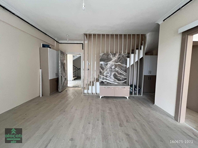 İNCEKTE SATILIK 2+1 DAİRE / KAPALI MUTFAK / JEWEL AWM KARŞISI - Görsel 8