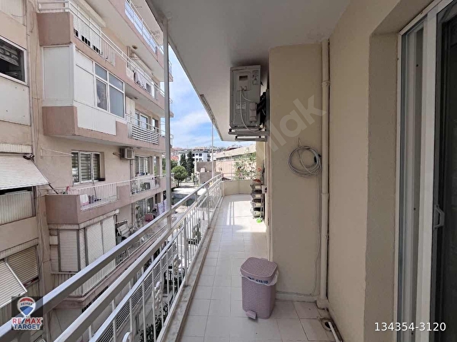 KARŞIYAKA BAHÇELIEVLERDE SATILIK 3+1 FULL TADILATLI MASRAFSIZ DAIRE - Görsel 7