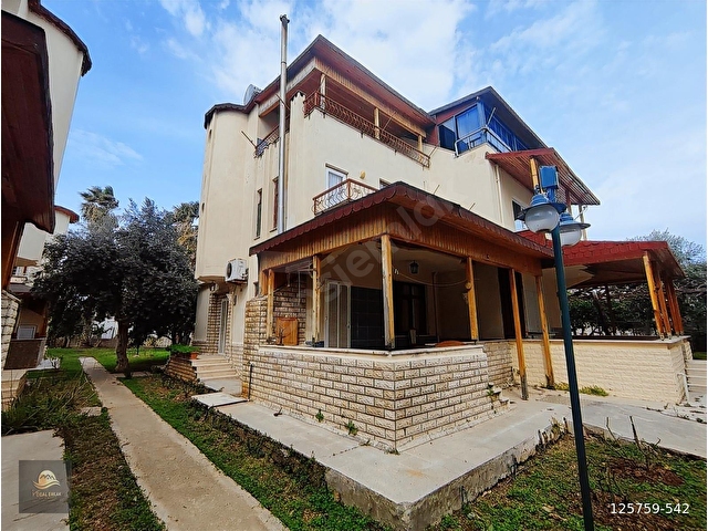 ANAMUR DA DENİZE 200 METRE MESAFEDE SATILIK 3+1 TRİPLEKS