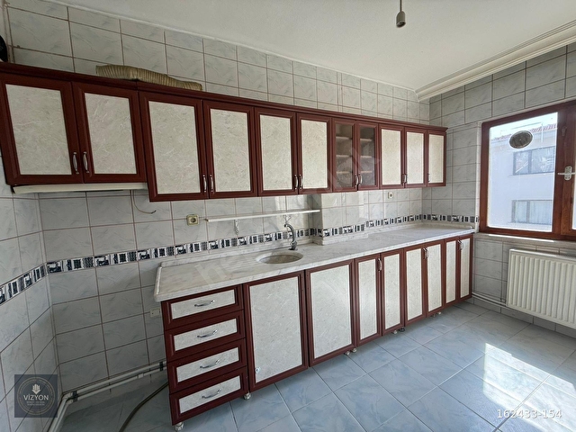 VİZYONDAN KREDİ SORUNSUZ ASANSÖRLÜ CADDE ÜZERİ 3+1 DAİRE - Görsel 4