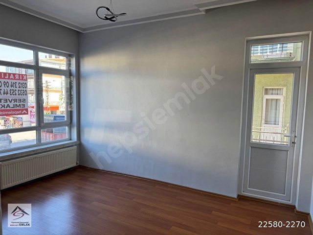 KEÇİÖREN 19 MAYIS MAH YUNUSEMRE CAD ORTA KAT 3+1 ÖN CEPHE KOMBİLİ FULL YAPILI DAİRE - Görsel 16