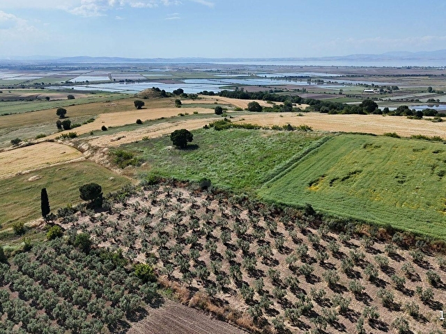 BALIKESİR MANYAS EŞEN MAHALLESİNDE SATILIK 7577 M2 TARLA - Görsel 23