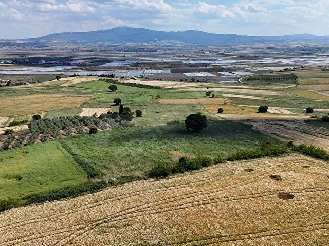 BALIKESİR MANYAS EŞEN MAHALLESİNDE SATILIK 7577 M2 TARLA - Görsel 6