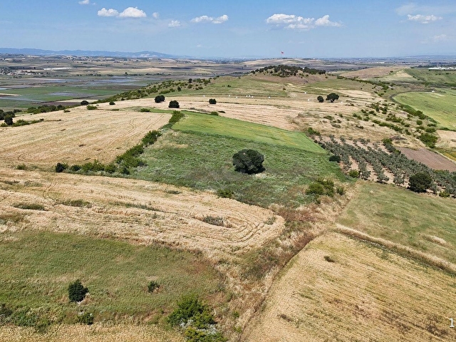 BALIKESİR MANYAS EŞEN MAHALLESİNDE SATILIK 7577 M2 TARLA - Görsel 14