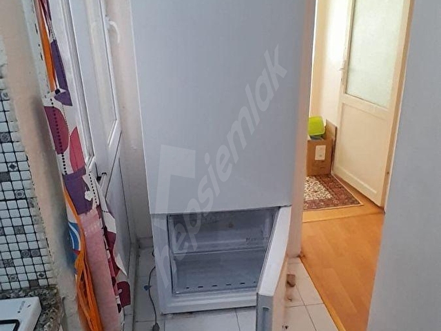 FATİH ÇAPADA 2+1 1.KAT 80M2 KISMİ EŞYALI KUĞU EMLAKTAN  KİRALIK DAİRE - Görsel 13