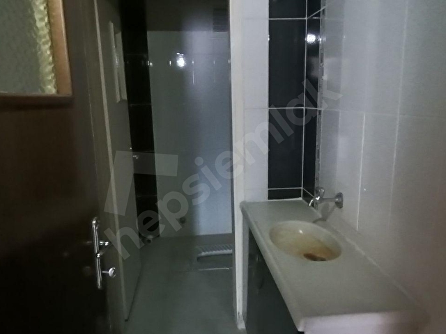 SAHABİYE MAH. ERCİYES SİTESİ 3+1 SATILIK GENİŞ DAİRE - Görsel 3