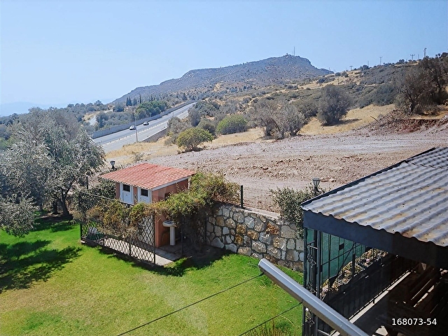 FOÇA 1676 M2 ARSA İÇNDE DENİZ MNZARALI 3+1 SATLIK MÜSTAKİL VİLLA - Görsel 3