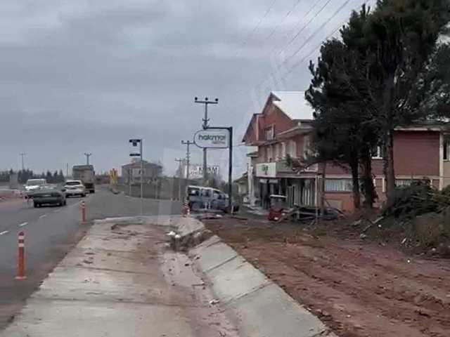 ÇİFTCİ EMLAKDAN KANDIRA TOPLUCADA 463 M2 ANA YOLA CEPHE