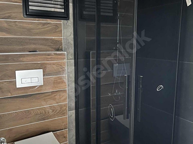 SİTE İÇERİSİNDE GENİŞ PEYZAJLI LÜKS 3+1 DAİRE - Görsel 3