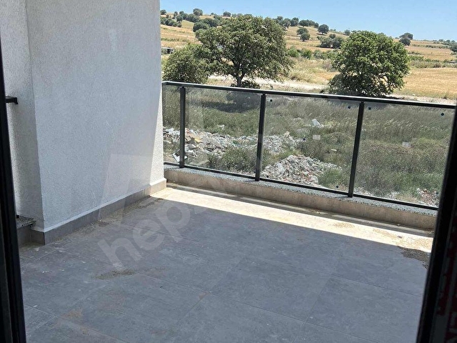 SİTE İÇERİSİNDE GENİŞ PEYZAJLI LÜKS 3+1 DAİRE - Görsel 6
