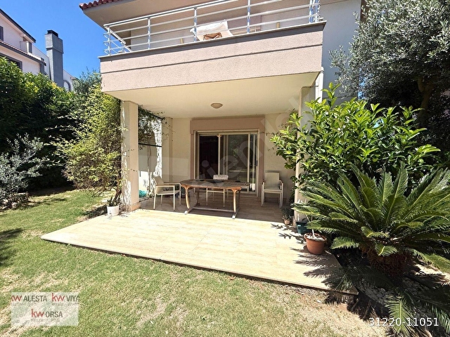 Alaçatı Hacımemiş’de Havuzlu Sitede Bahçeli 4+1 Müstakil Villa - Görsel 3