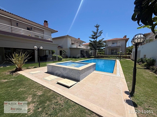 Alaçatı Hacımemiş’de Havuzlu Sitede Bahçeli 4+1 Müstakil Villa - Görsel 7