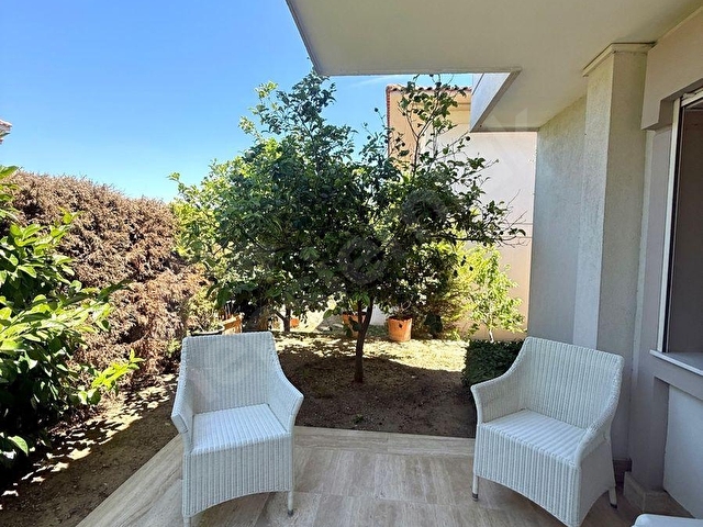 Alaçatı Hacımemiş’de Havuzlu Sitede Bahçeli 4+1 Müstakil Villa - Görsel 25