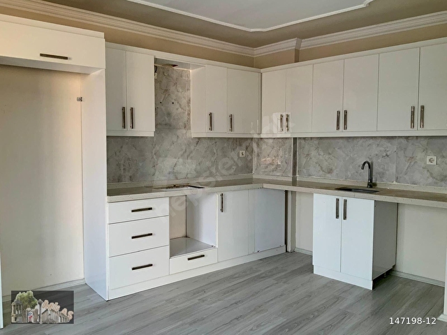 Milas Gümüşlükte, İçerisi Yapılı, Kullanışlı 3+1 Daire