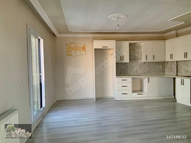 Milas Gümüşlükte, İçerisi Yapılı, Kullanışlı 3+1 Daire - Görsel 2