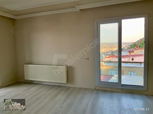 Milas Gümüşlükte, İçerisi Yapılı, Kullanışlı 3+1 Daire - Görsel 10