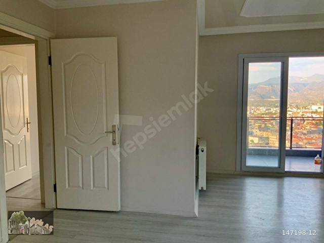 Milas Gümüşlükte, İçerisi Yapılı, Kullanışlı 3+1 Daire - Görsel 4