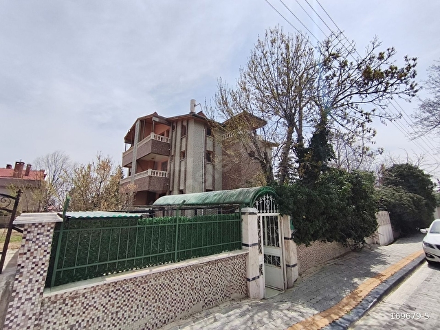KONYA MERAM YAKA MAHALLESİNDE SATILIK TRİPLEX İKİZ VİLLA - Görsel 27