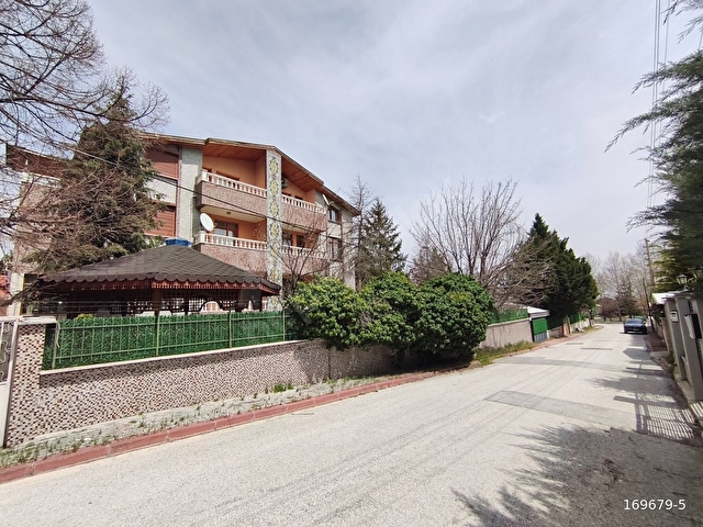 KONYA MERAM YAKA MAHALLESİNDE SATILIK TRİPLEX İKİZ VİLLA - Görsel 3